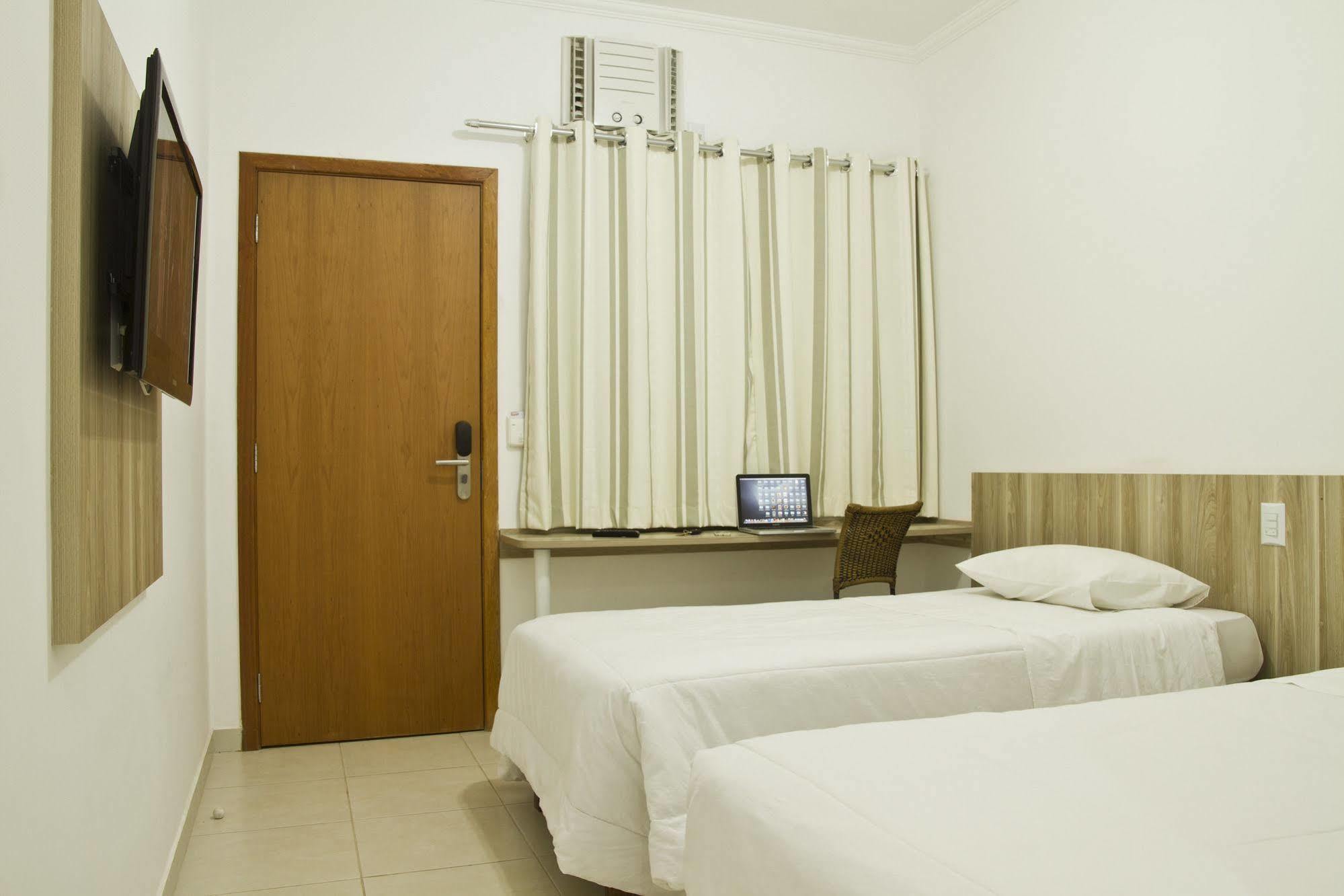 Eden Park Hotel Sorocaba Kültér fotó